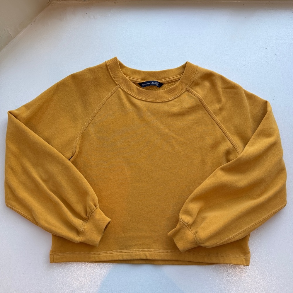 Abercrombie Mustard Yellow Crew Neck Oversized Cropped Pull Over XS